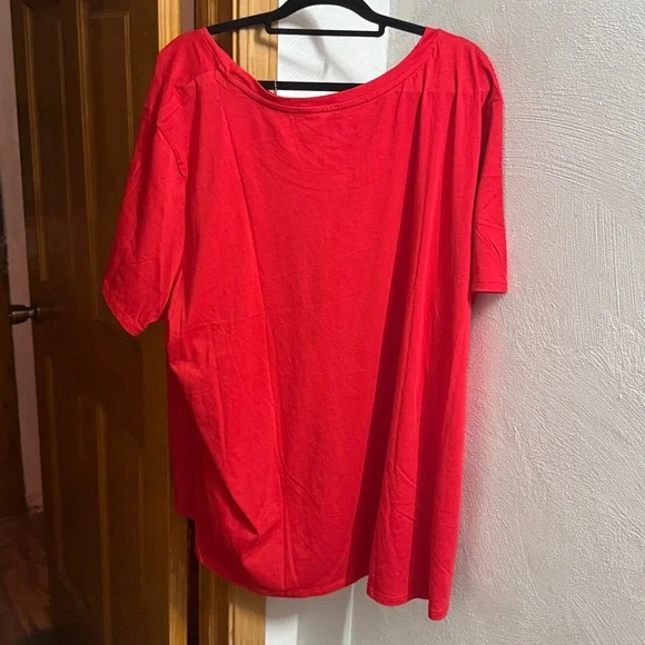 5X Snoopy peanuts + the gang t-shirt+Snoopy keychain+ Labatt’s blue cap 🧢 - Picture 13 of 14